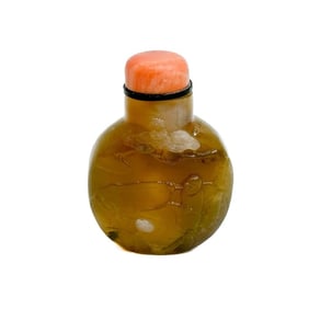 Chinese Carved Shadow Agate Snuff Bottle Foo Dog Pine Tree 19th century