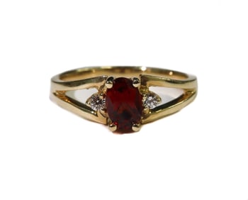 14k Yellow Gold Garnet and Diamond Ring Size 6