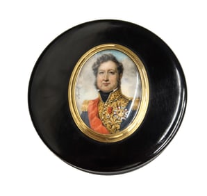 18k gold mounted snuff box with portrait of King Louis Phillip by Saint Daniel