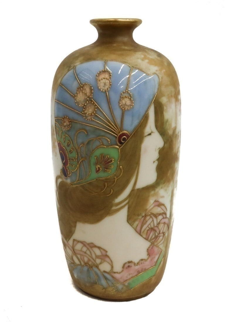 Amphora RSTK Austria Pottery Art Nouveau Portrait Vase circa 1900: Amphora Turn Tepliz RSTK pottery Art Nouveau hand painted portrait, irca 1900. Blush ground with gilt hand painted portrait of a beauty in Art Nouveau garbs and raised enamel accents. Amphora RSTK mar