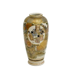 Kizan Japanese Satsuma Hand Painted Porcelain Vase Meiji period