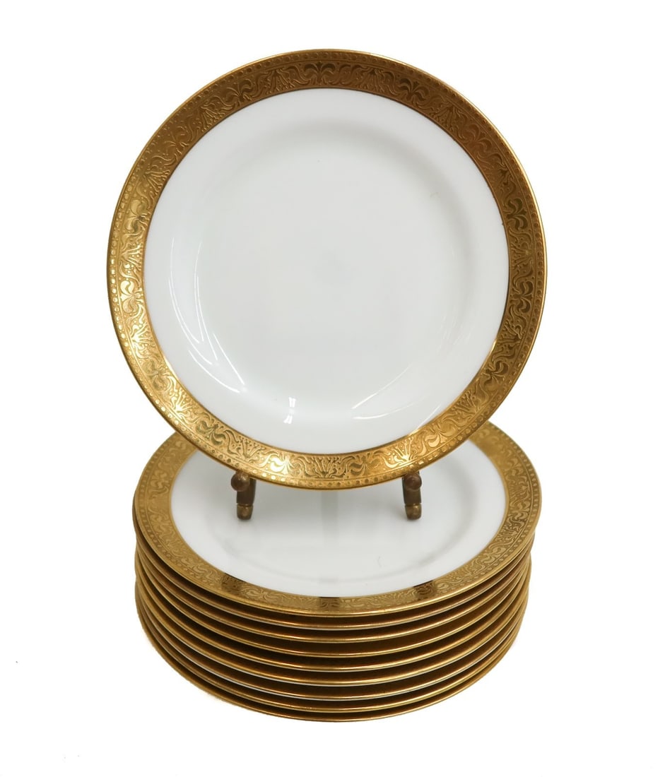 10 Lenox for Tiffany & Co Porcelain Gilt Rimmed Bread Plates circa 1920: 10 Lenox for Tiffany & Co porcelain and gilt bread plates, circa 1920. Gilt ribbons and scrolls to rim. Weight: Approx. 5 lbs Measurements: Approx. 5.9 inches diameter Condition: Great condition. Sign