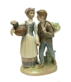 Lladro Spain Porcelain Figurine, Couple Man and Woman Vase and Basket