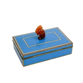Yamanaka Inaba Japanese Cloisonne Enamel Box Carnelian Rabbit Signed