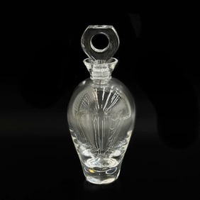 Lalique France Crystal Glass Decanter in Highlands Signed