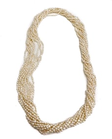 Multistrand cultured pearl necklace