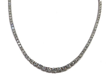 14k White Gold Graduated Round Cut Diamond Tennis Necklace