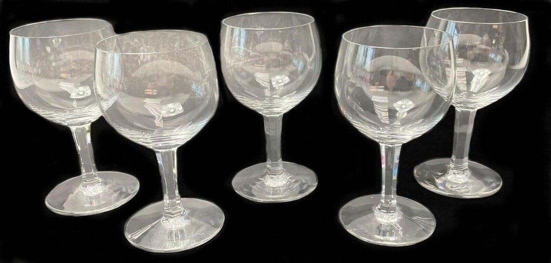 5 Baccarat Rabelais Cordials with Hexagonal Stem: 5 Baccarat Rabelais Patterned Cordials with Hexagonal Stem. Weight Approx., 0.5 lbs Measures Approx., 2.1 in. diameter x 4.3 in. tall.Domestic Shipping: $35