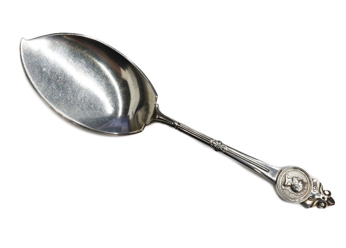 Gorham Sterling Silver Medallion Ice Cream Server Late 19th Century (1 of 8)