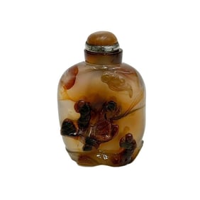 Chinese Carved Shadow Agate Snuff Bottle Figures circa 1820