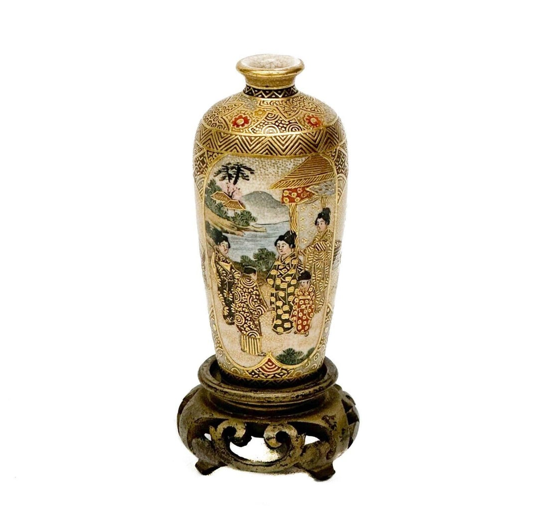 Japanese Senshu Satsuma Miniature Porcelain Vase Meiji period (1 of 7)