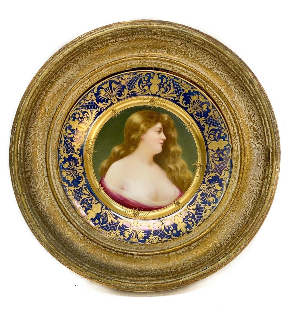 Royal Vienna Austria Hand Painted Porcelain Plate (1 of 5)