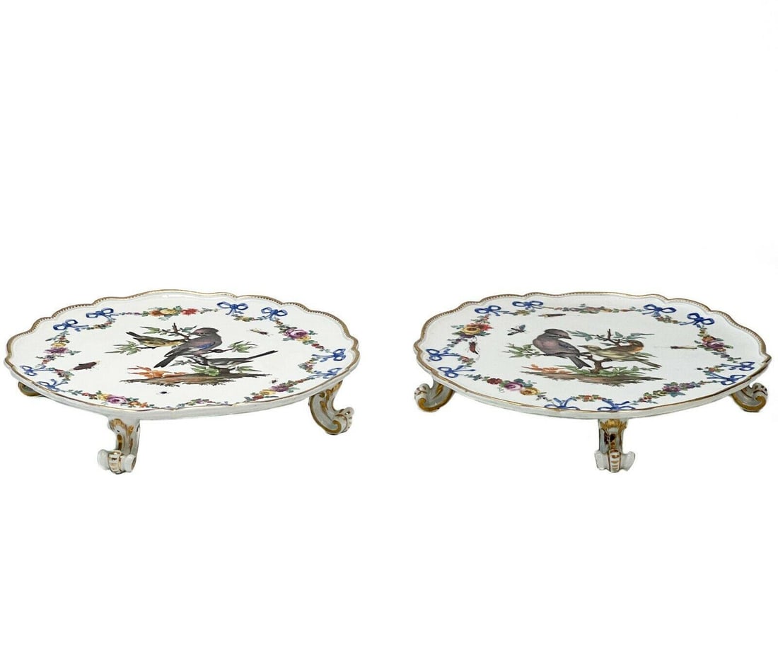 Pair Meissen Marcoloni Ornithological Porcelain Footed Trays or Cake Plates (1 of 11)