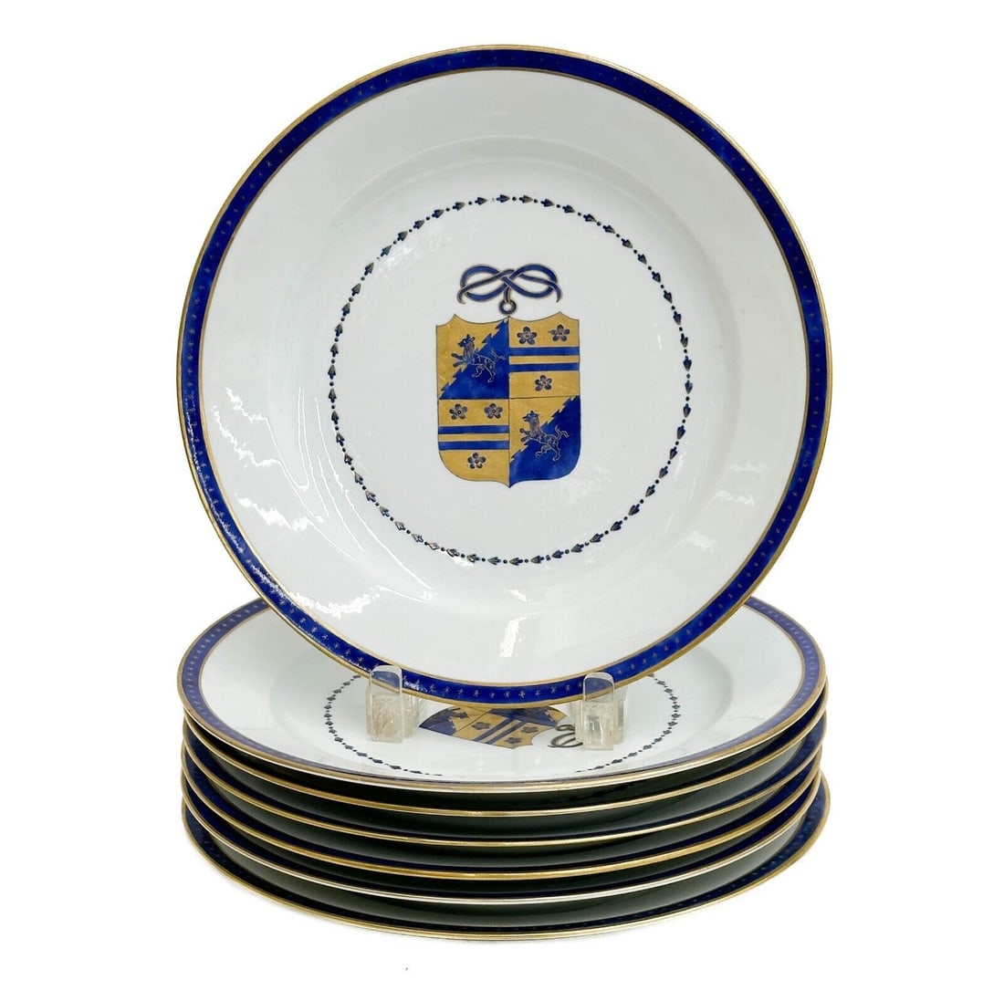7 Tiffany Private Stock Chinese Export Style Armorial Porcelain Plates (1 of 6)