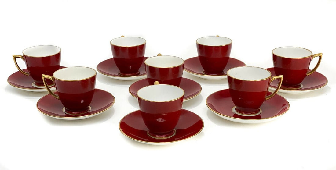 8 Minton Porcelain Demitasse Cup & Saucers, circa 1900: 8 Minton England porcelain demitasse cup and saucers , circa 1900. Maroon red all over with gilt trim to the edge. Minton England marks to the underside base. Retailed by Davis Collarmore. Weight Appr