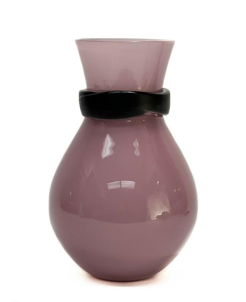 Salviati Venice Italy Violet Fasciati Art Glass Vase: Salviati Venice Italy Violet Fasciati Art Glass Vase. Salviati Venice violet Fasciati art glass vase. Violet colored glass with an applied black band to the neck. Marked Salviati 1999 to underside. Wi
