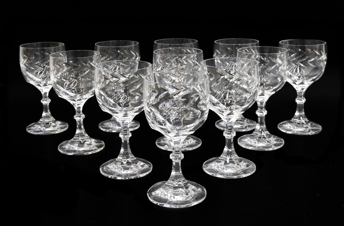 11 Lalique France Crystal Glass Wine Goblets in Beauharnais Leaf Vine Signed (1 of 7)