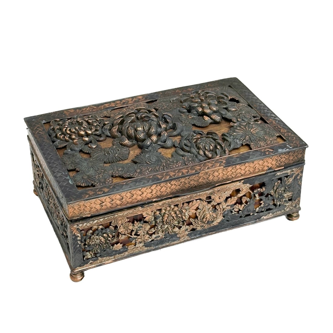 Japanese Parcel Gilt Metal Chrysanthemum Decorated Metal Box c1900: Japanese Parcel Gilt Metal Chrysanthemum Decorated Metal Box, circa 1900. Pierced chrysanthemum floral decoration throughout, wood lining to interior. Weight: Approx. 4 lbs Measurements: Approx. 9 inc
