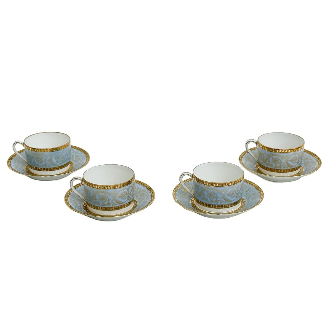 4 Ch Field Haviland Limoges France Gilt Porcelain Cup & Saucers Edith Blue c1920: 4 Charles Field Haviland Limoges France Porcelain Cup & Saucers in Edith Blue, circa 1920. A blue ground to the edge with gilt accents. Underside marked for Ch Field Haviland Limoges France. Weight: A