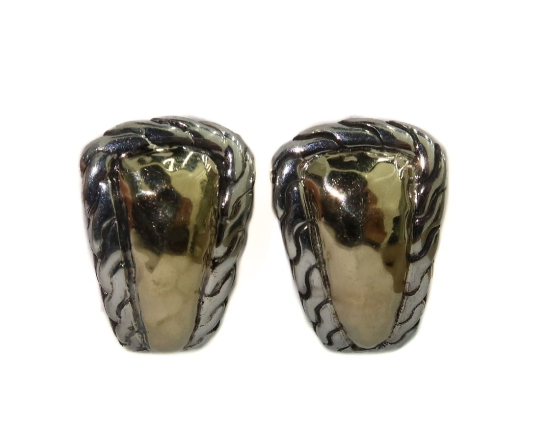 John Hardy 22k Yellow Gold and 925 Sterling Hand Hammered Earrings: John Hardy 22k Yellow Gold and 925 Sterling Hand Hammered Earrings. Hand hammered texture braided edge. John Hardy 22k and 925 sterling silver marks to back. Weight Approx., 8 grams Domestic Shipping: