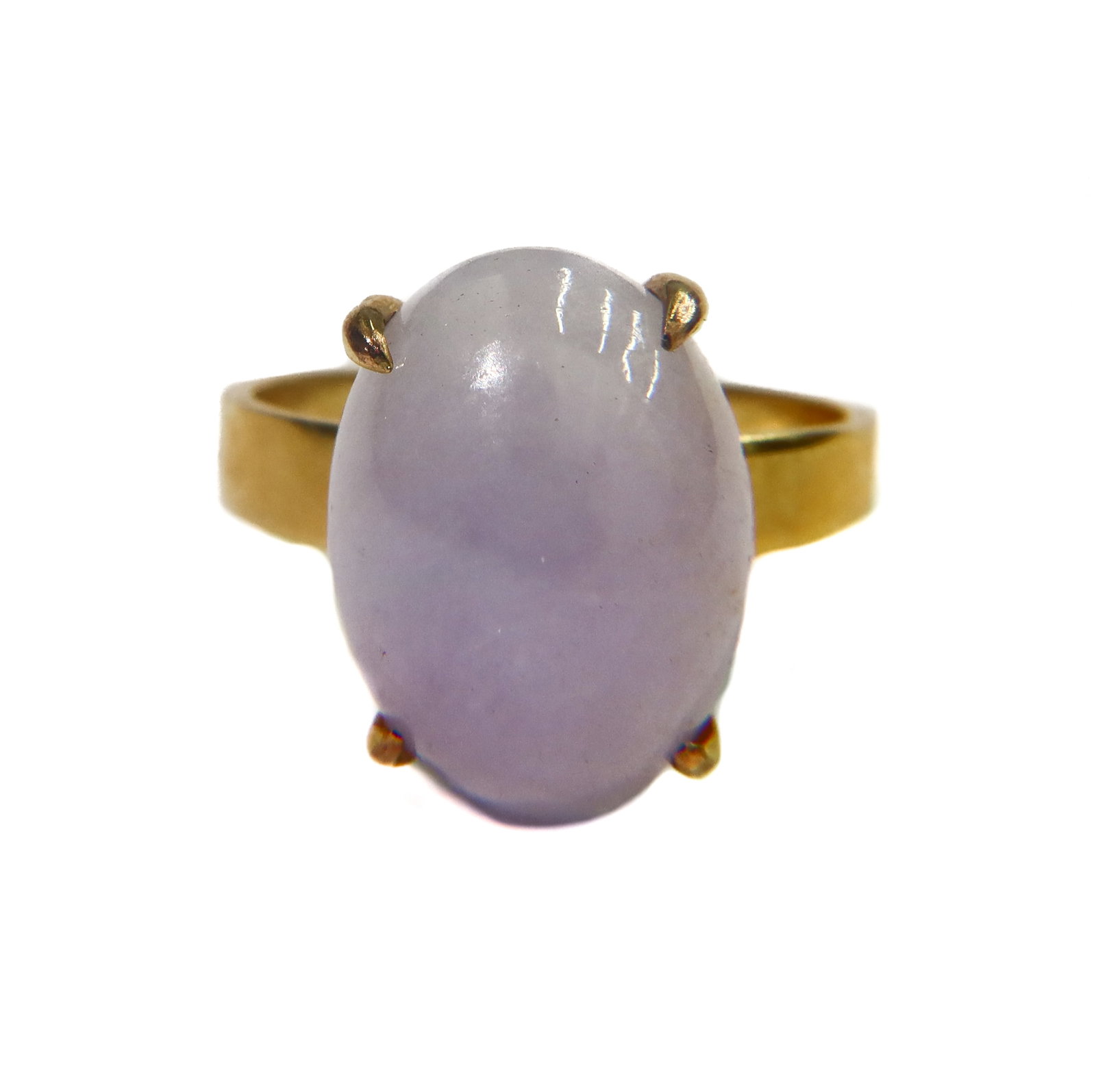 14k Yellow Gold and Oval Cabochon Lavender Jade Ring Size 6: 14k Yellow Gold and Oval Cabochon Lavender Jade Ring Size 6. Lavender jade measuring approximately 14.6mm x 10.9mm x 7.33mm. Marked 14k to band with Hong Kong maker mark. Weight approx., 4.35 grams Me
