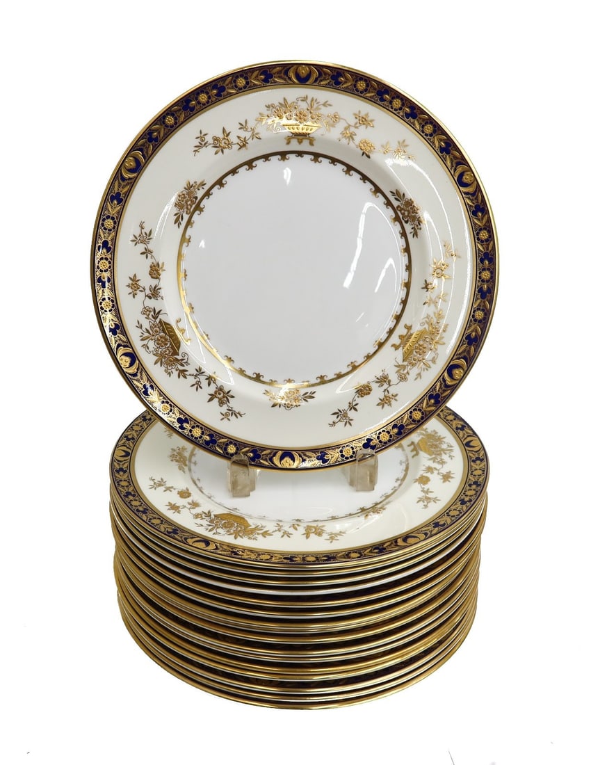 18 Minton England Porcelain Gold Encrusted Dinner Plates in Dynasty (1 of 9)