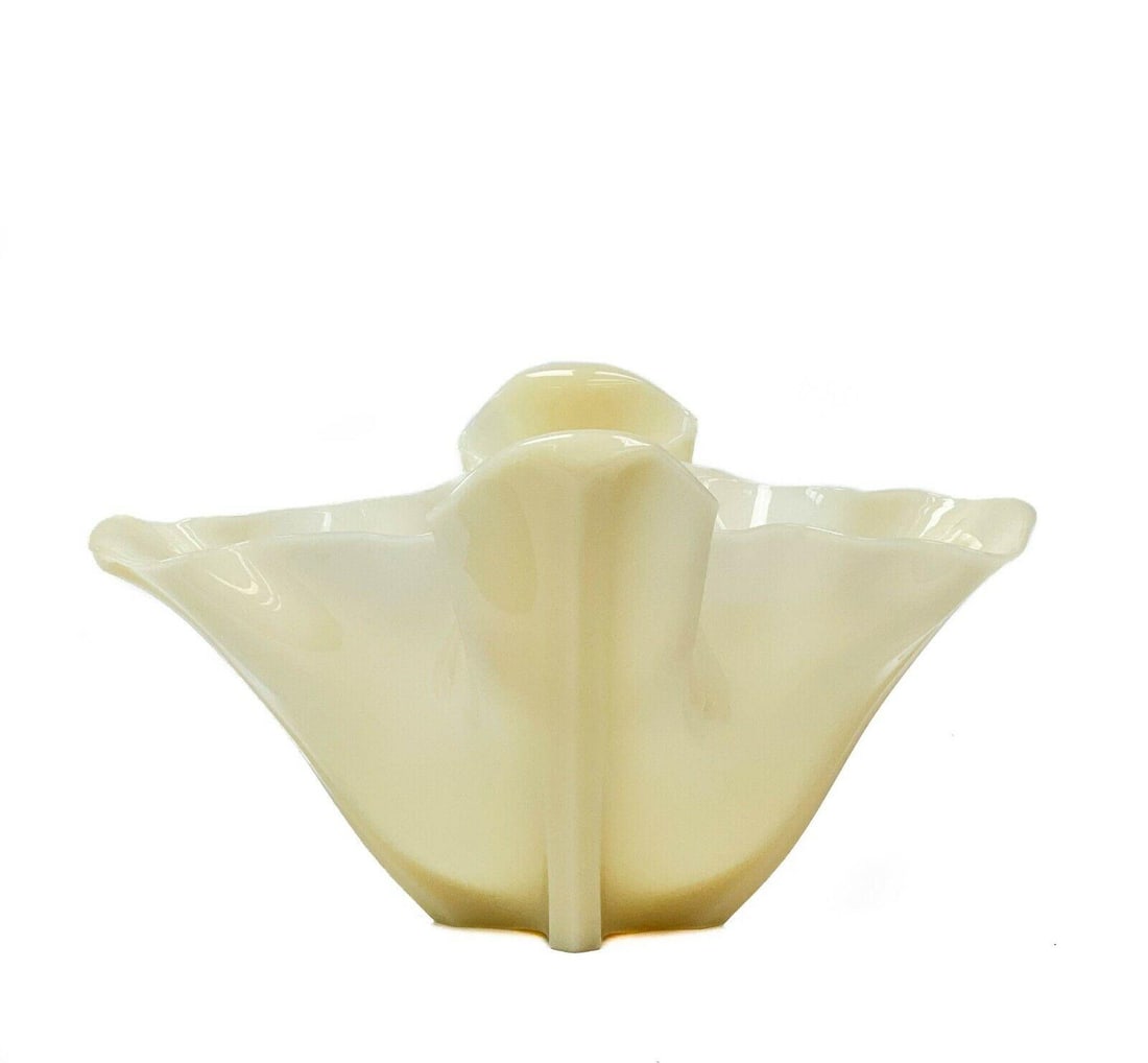 Steuben Ivory Art Glass Grotesque Ruffled Vase or Bowl #7535 (1 of 8)