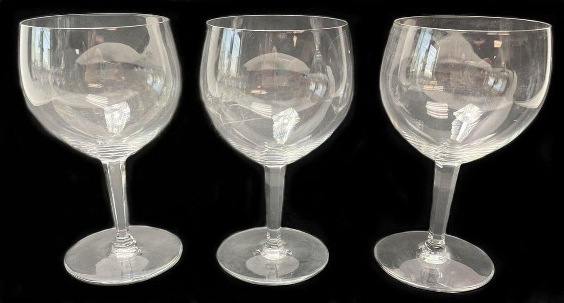 3 Baccarat Rabelais Sherry Wine Glasses Hexagonal Stem: 3 Baccarat Rabelais Patterned Sherry Wine Glasses with Hexagonal Stem. Weight Approx., 0.6 lbs Measures Approx., 2.5 in. diameter x 4.8 in. tall. Domestic Shipping: $40