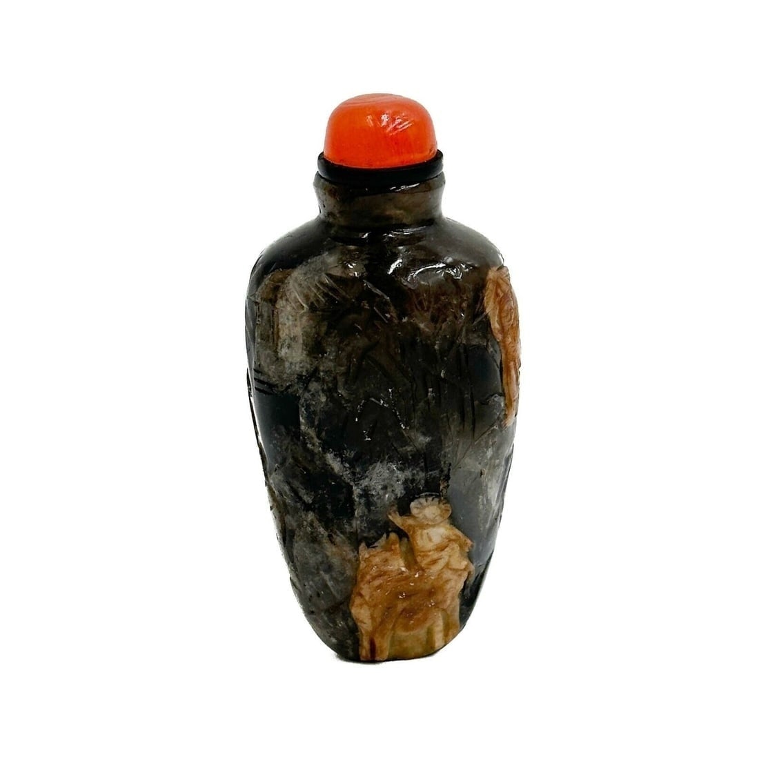 Chinese Carved Amethyst Snuff Bottle Figures early 19th century: Chinese Carved Amethyst Snuff Bottle, early 19th century. Carved decoration utilizing the beige and brown inclusions of the stone to depict a boy on a buffalo, a figure with an umbrella, and another f
