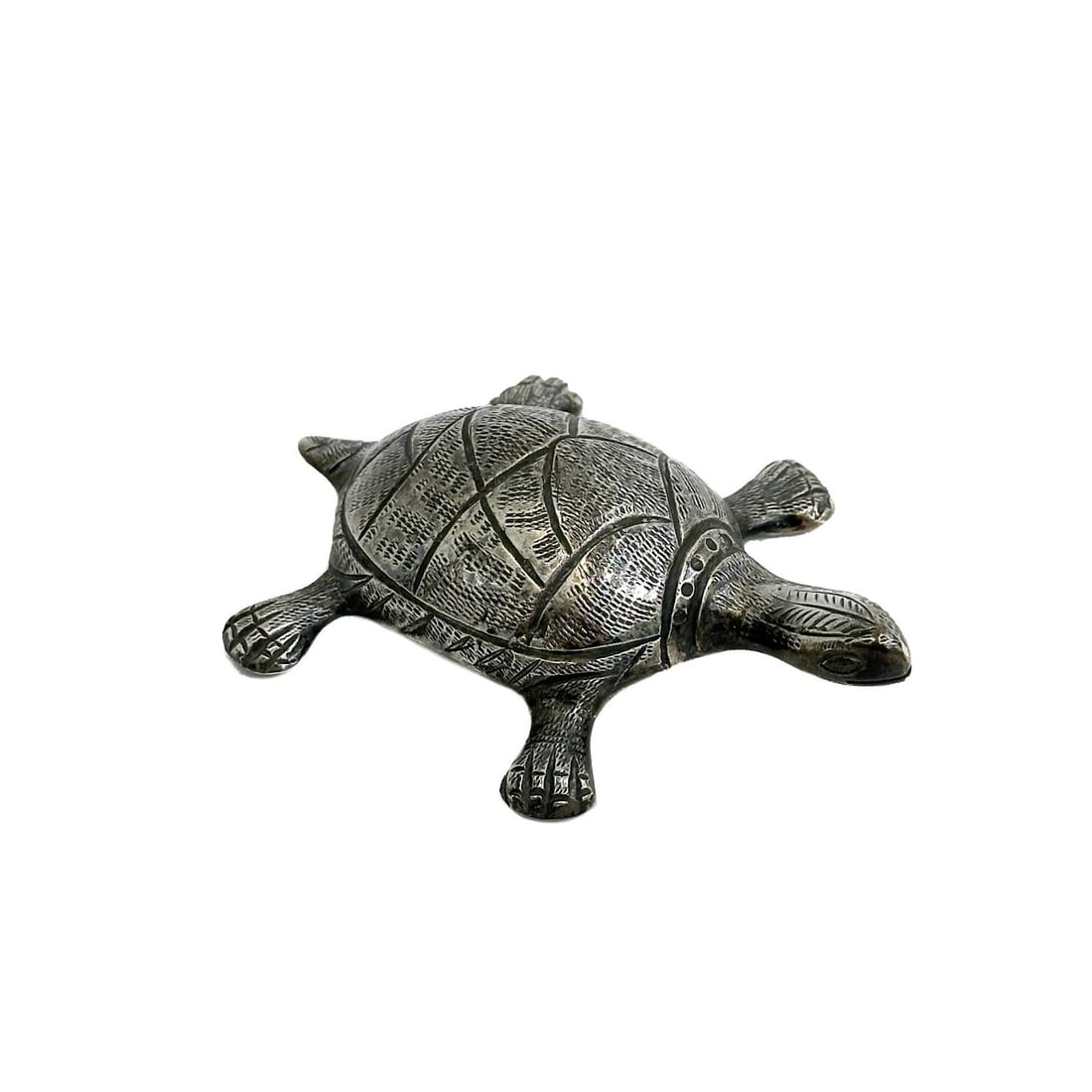 Solid Silver Turtle Figurine: Thick Cast Silver Turtle Figurine, apparently unmarked. Weight: Approx. 3.34 ozt Measurements: Approx. 3.25 inches x 2.375 inches x .825 inch Condition: Great condition, light signs of wear. Domestic 