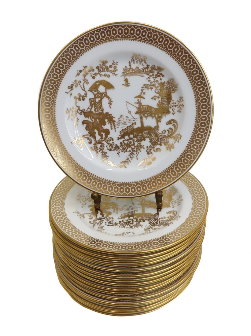 16 Copeland Spode Porcelain Bread Plates in Spode's Garden Y7046 c1950: 16 Copeland Spode Gilt Porcelain Bread Plates in Spode's Garden, circa 1950. A white ground with ornate gilt chinoiserie scenes to the center of figures fishing, geometric decoration to the edge. Unde