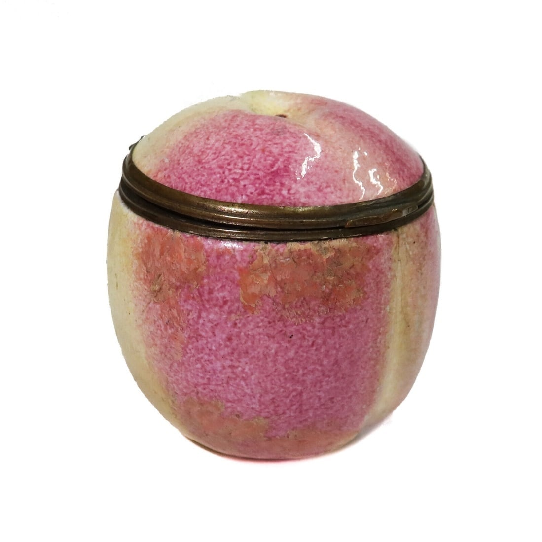 Bilston English Porcelain Peach Bonbonniere 18th Century: Bilston English Porcelain Red and Yellow Peach Bonbonniere, 18th Century. With original retailer label by DM&F Manheim Antiques. Weight: Approx. .05 lbs Measurements: Approx. 1.75 inches diameter x 1.