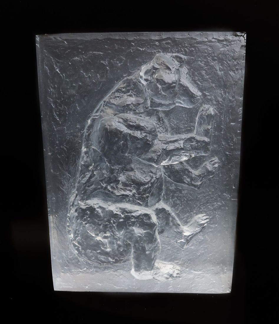 Rare Baccarat France Frosted Crystal Glass Bear Relief Sculpture 1977 Ltd Ed 60 (1 of 13)