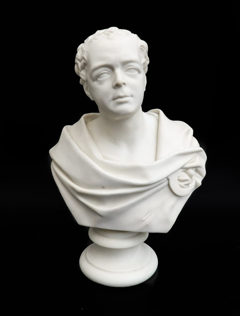 Wedgwood England Carrara Marble Bust of Thomas Moore circa 1870 by William Wyon: Wedgwood England carrara marble bust of Thomas Moore circa 1870. The bust depicts Irish writer and poet, Thomas Moore, in robed garbs. Impressed Wedgwood mark to back with "Moore" to one shoulder and 