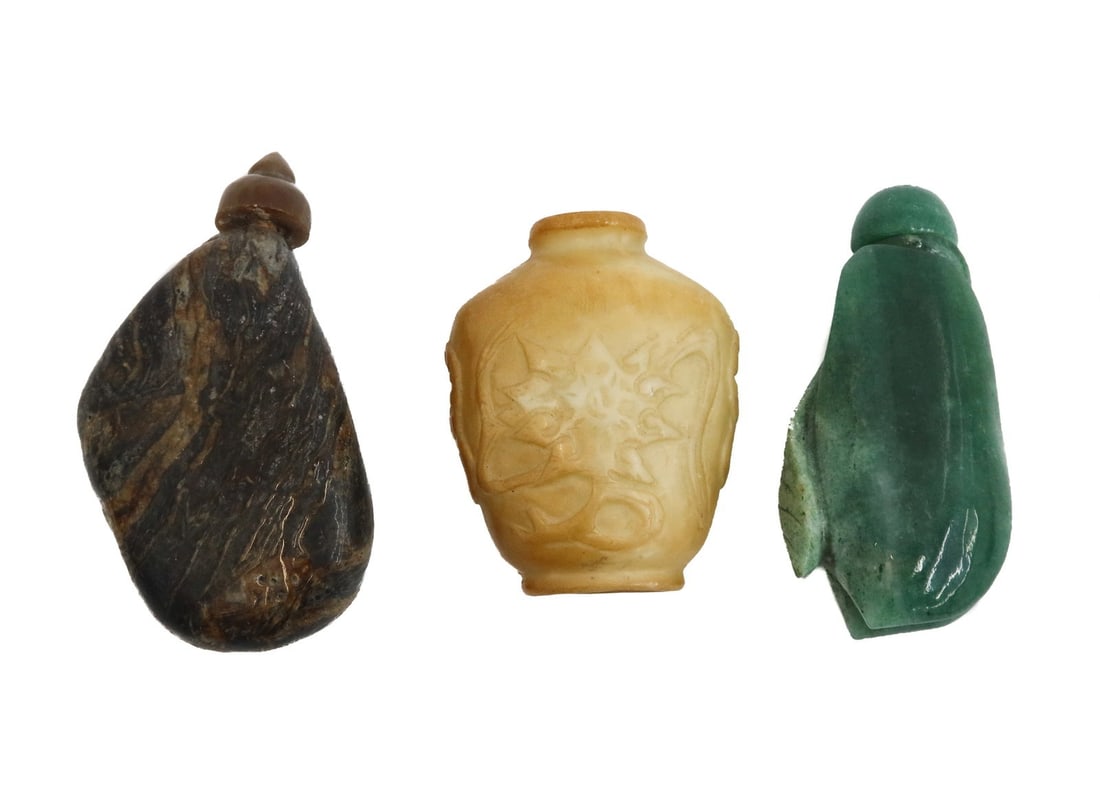 3 Chinese Hardstone Snuff Bottles (1 of 4)