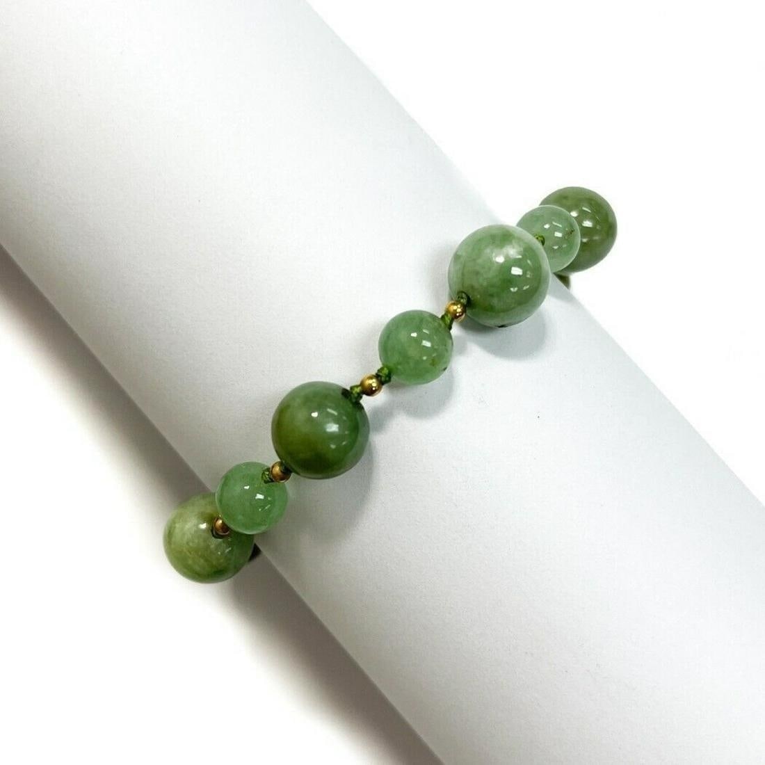 14k Yellow Gold and Jade Single Strand Bracelet (1 of 5)