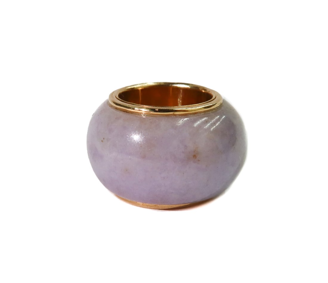 Gump's 14k Yellow Gold and Lavender Jade Necklace Pendant or Bead Charm: Gump's 14k yellow gold and lavender jade necklace pendant or bead charm. Lavender jade exterior yellow gold to interior. Marked Gump's 14k. Weight: Approx. 5.18 grams Measurements: Approx. 10.8mm x 17