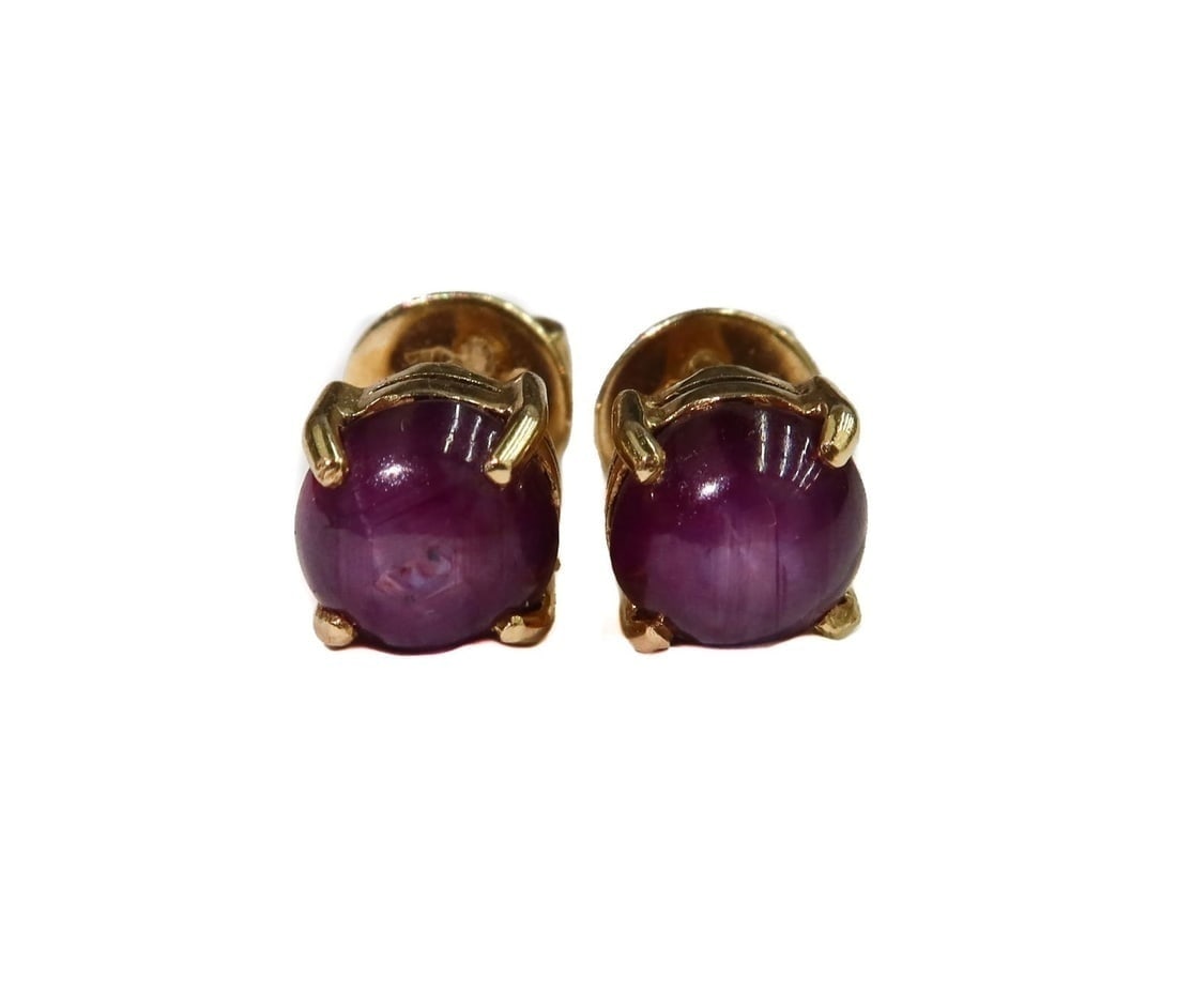 18k Yellow Gold and Cabochon Star Ruby Stud Earrings (1 of 5)