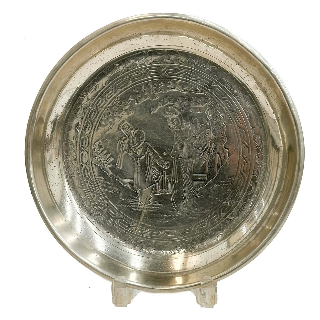 Japanese Engraved Metal Bowl 1st half 20th century: Japanese Engraved non-silver metal alloy Bowl, 1st half 20th century. Depicts figures to the center. Apparently unmarked. Weight: Approx. 1.5 lb Measurements: Approx. 10.375 inches diameter x 1.75 inc