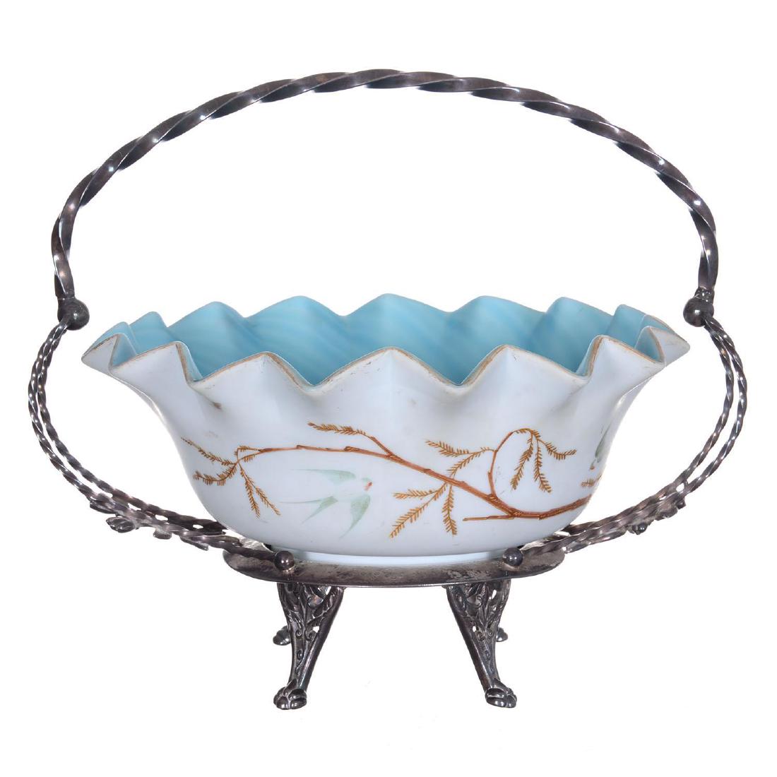 10.5" X 12" Brides Basket (1 of 4)