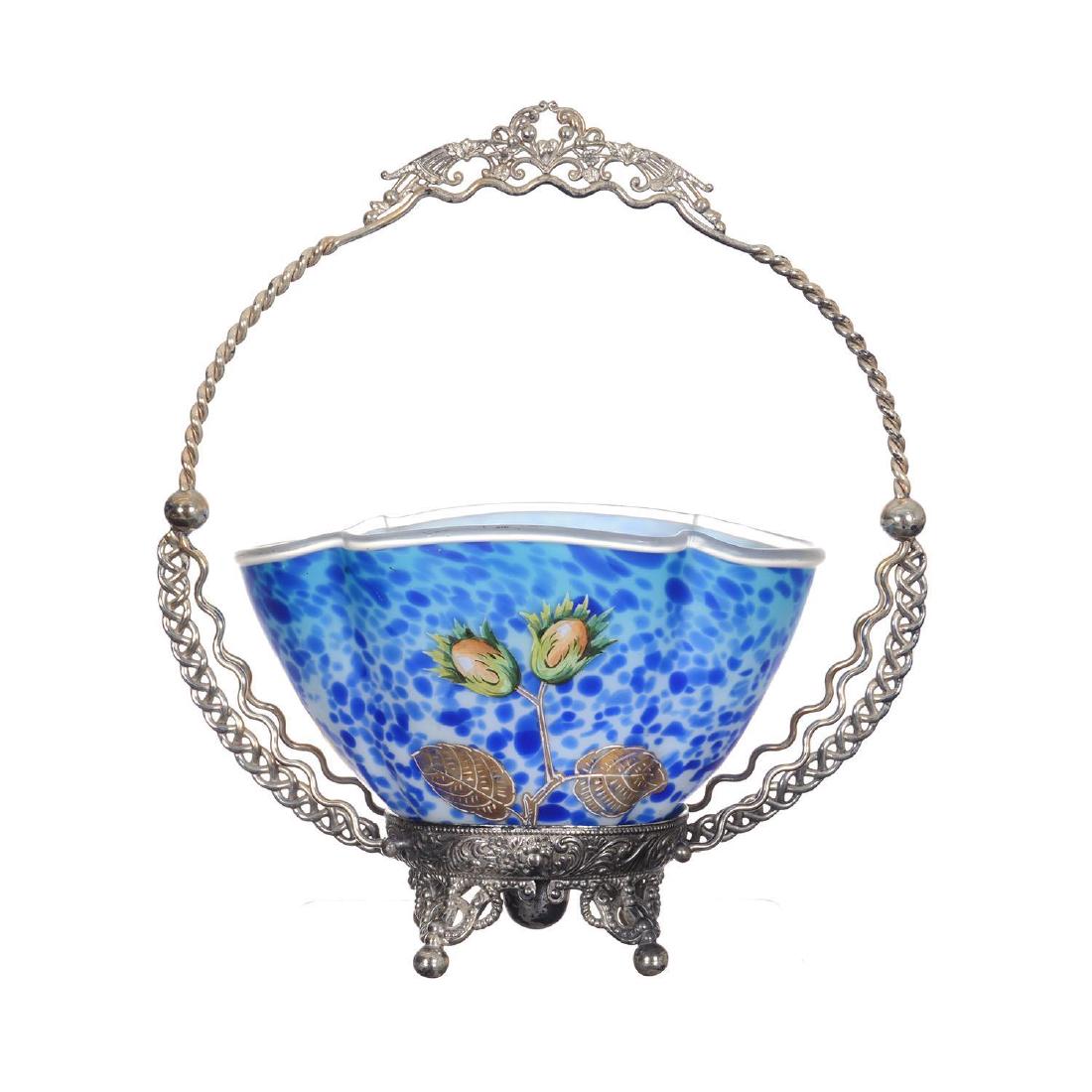 13" X 12" Brides Basket (1 of 4)