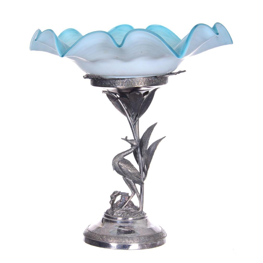 12.25" X 11.75" Brides Basket (1 of 4)