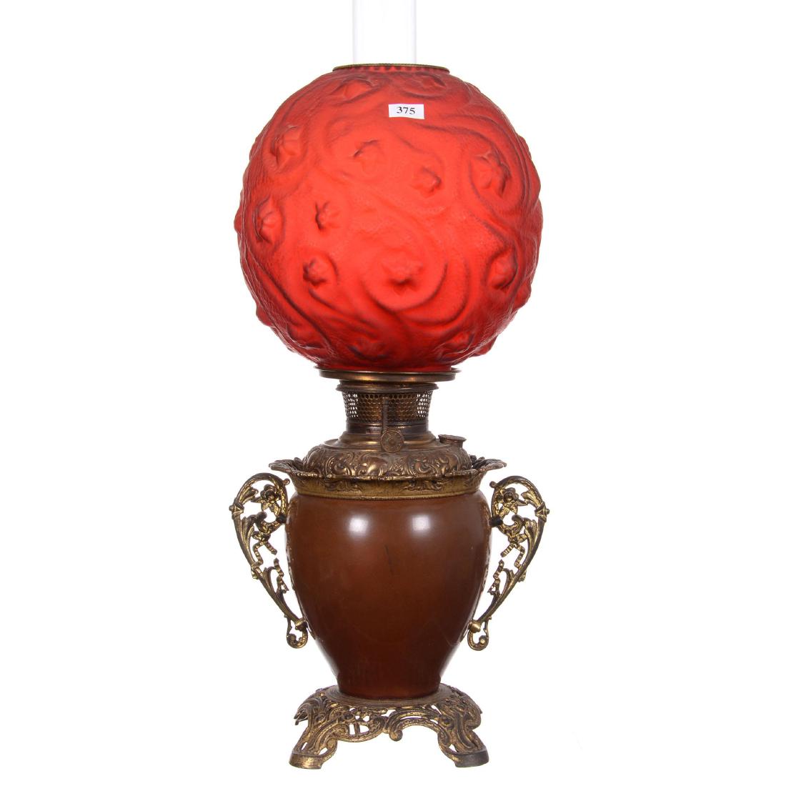 20.5" Kerosene Banquet Lamp (1 of 2)