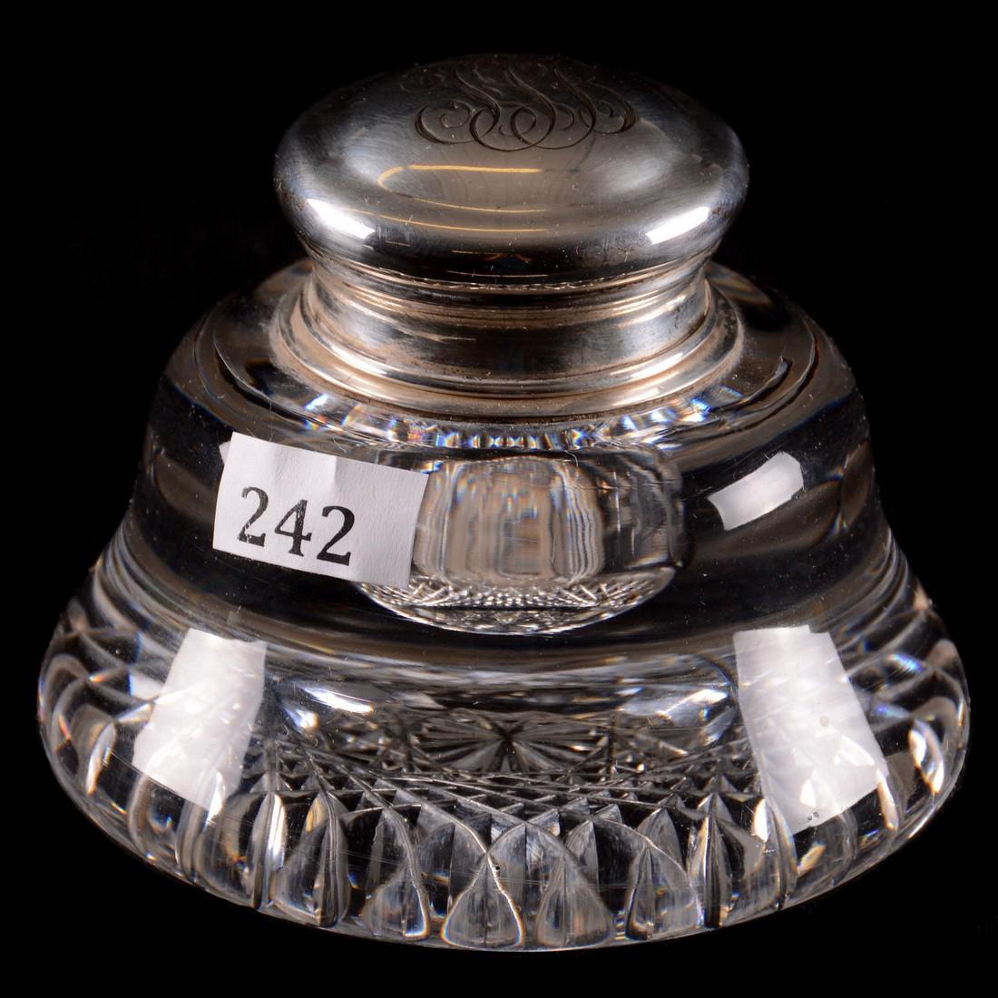Inkwell - 3.25" X 4" - ABCGBell Shaped - Hobstar Base - (1 of 2)