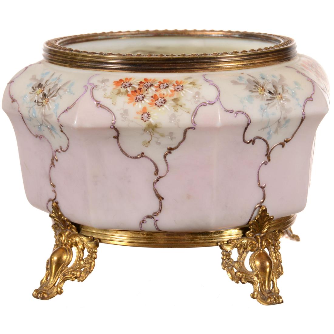 Wavecrest (Banner Mark) Eight-Sided Footed Ferner (1 of 3)