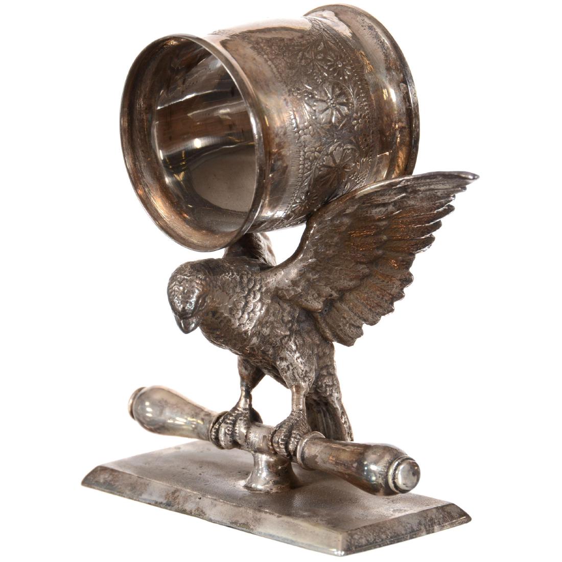 Meriden Silverplate #203 Napkin Ring (1 of 3)