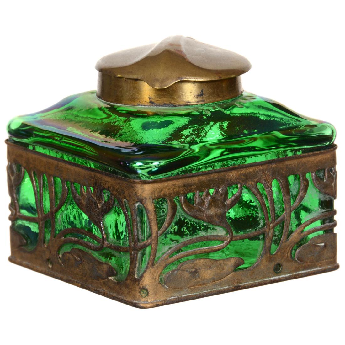 Unmarked Loetz Style Art Glass Inkwell (1 of 2)