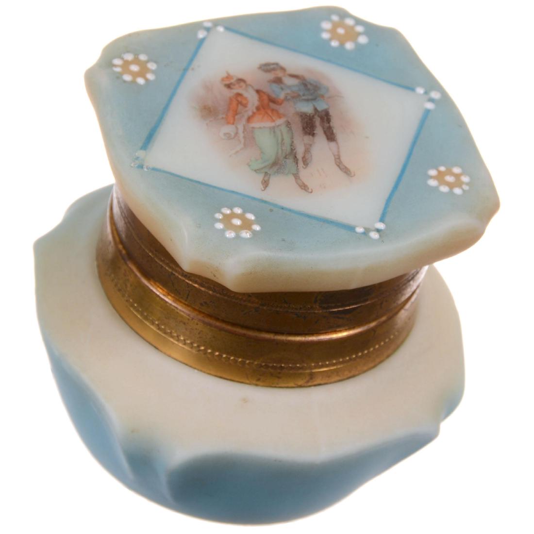 Marked Nakara Square Hinged Ring Box (1 of 3)