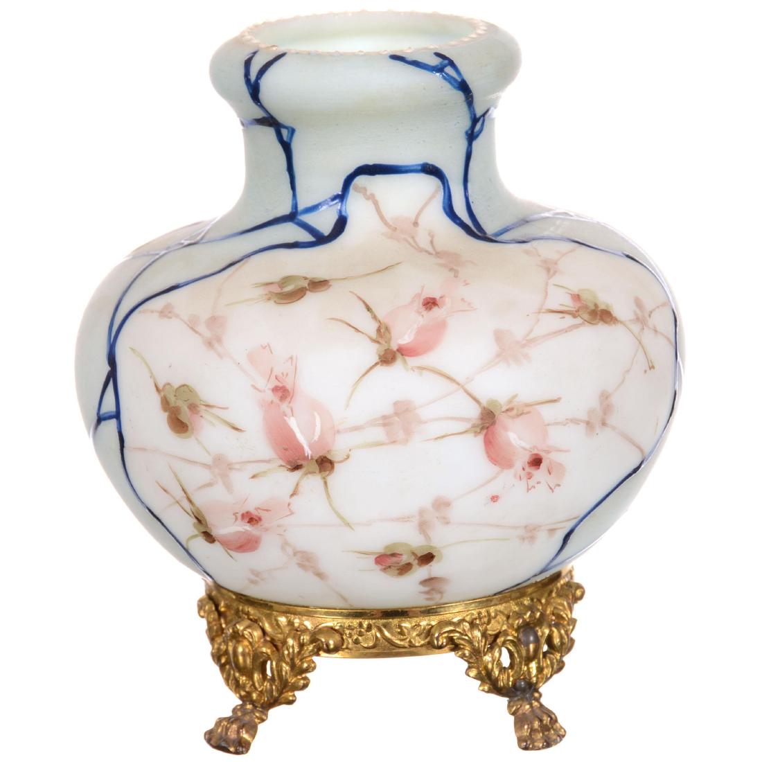 Wavecrest (Stamp Mark) Vase (1 of 3)