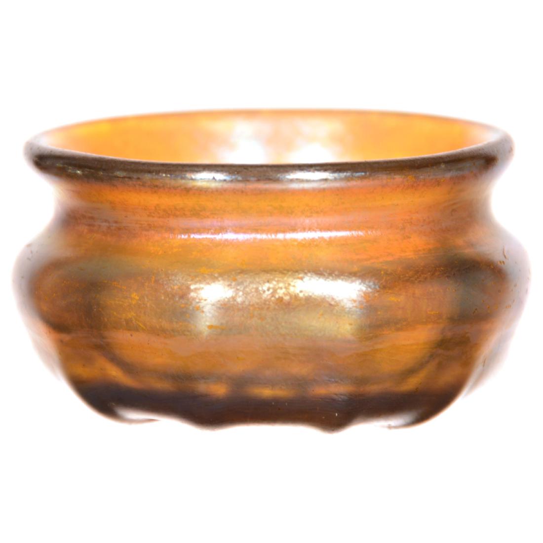 Unmarked Tiffany Style Art Glass Salt Dips (1 of 2)